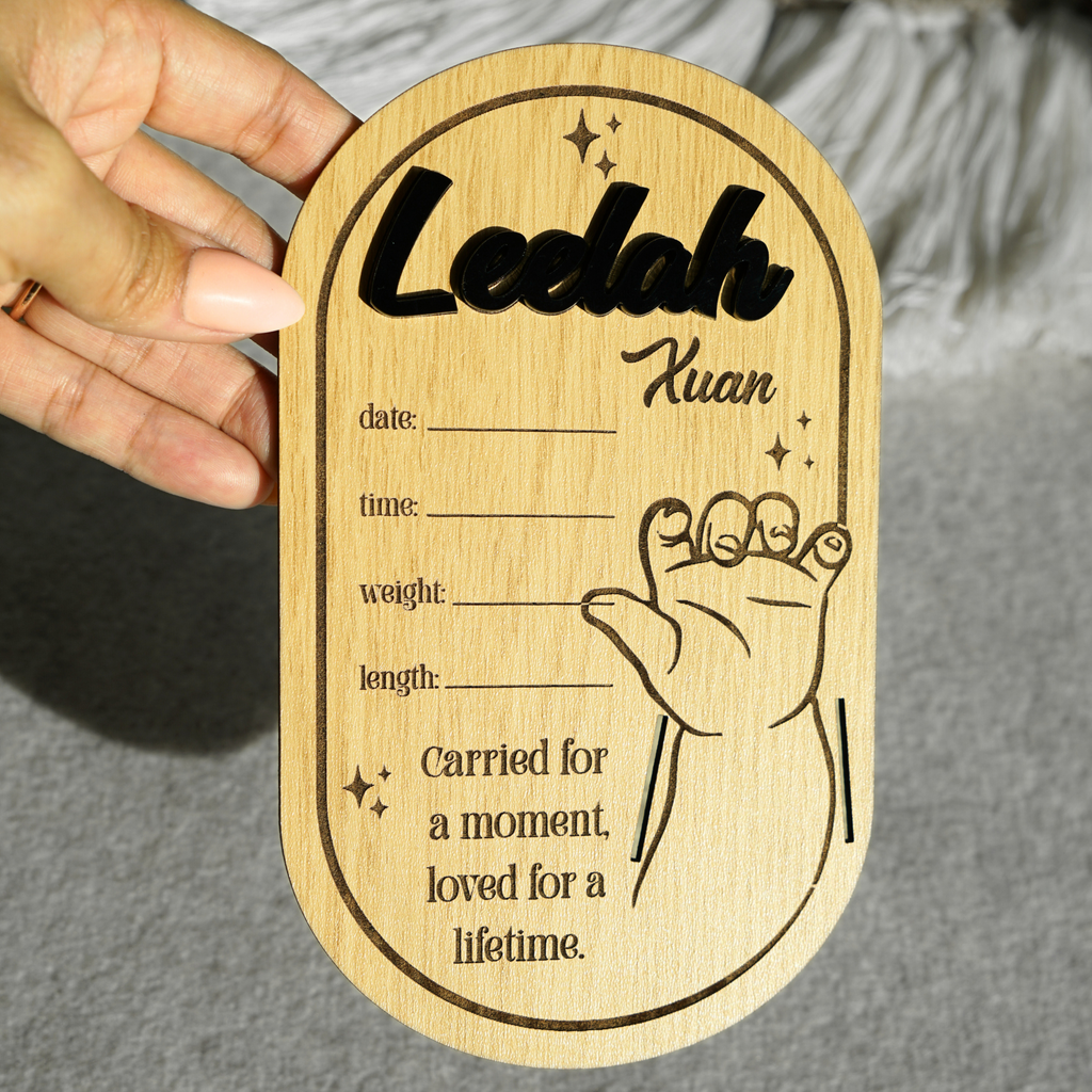 Baby Birth Hospital Bracelet Holder Maple Moon