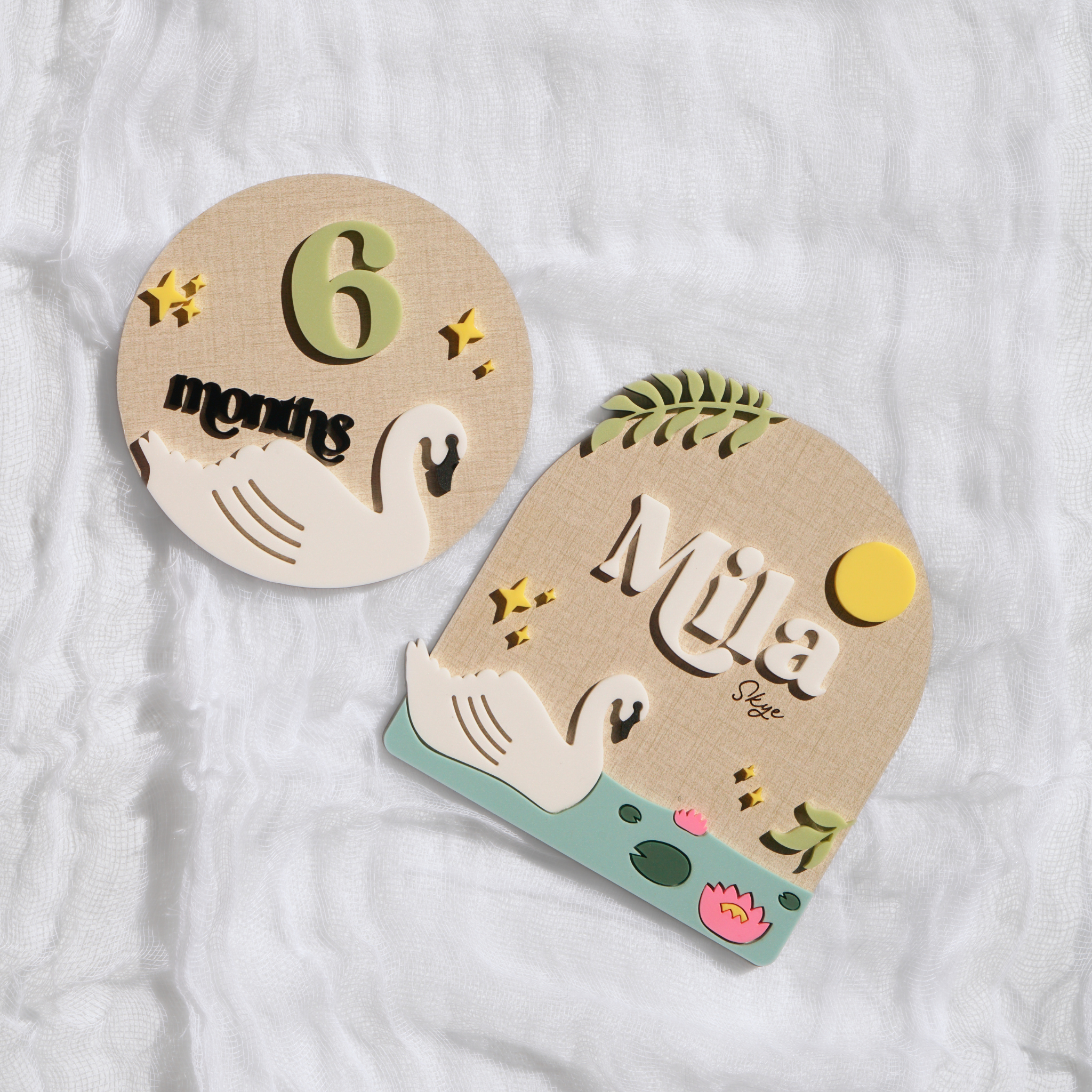 Swan Monthly Baby Milestone